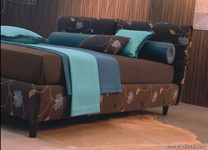 Vivian textile bed matching bedding