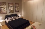 2883 - La camera matrimoniale proposta in prezzo affare è completa del gruppo letto Twice e dell'armadio ad ante battenti Strip in Rovere laccato opaco.
La caratteristica che li accomuna è la gola orizzontale che funge da maniglia.
Di grande pregio estetico e qualitativo; realizzato nel colore neutro Sahara e abbinabile per qualsiasi tipo di ambiente.
Twice