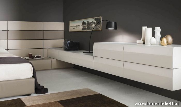Ego sistema notte componibile laccato Play letto ecopelle