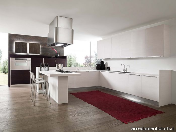 Cucina in legno e laccato lucido sfera diotti a&f arredamenti