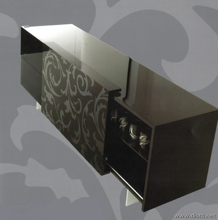 Lodge-credenza-nera-anta-serigrafata-big