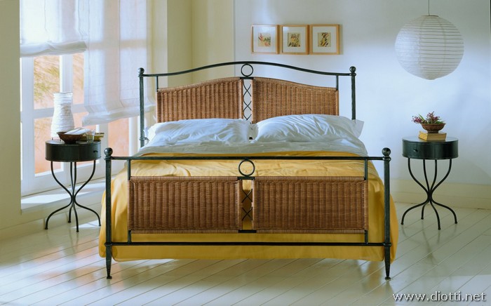 Gelsomino wrought iron wicker canopy bed